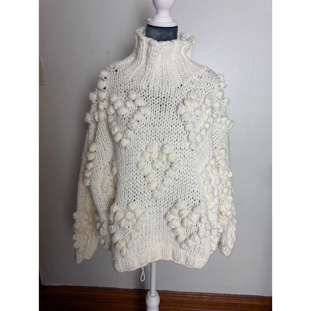 Chunky Knit Heart Sweater Ivory Mock Neck Oversized boxy coastal euro summer L